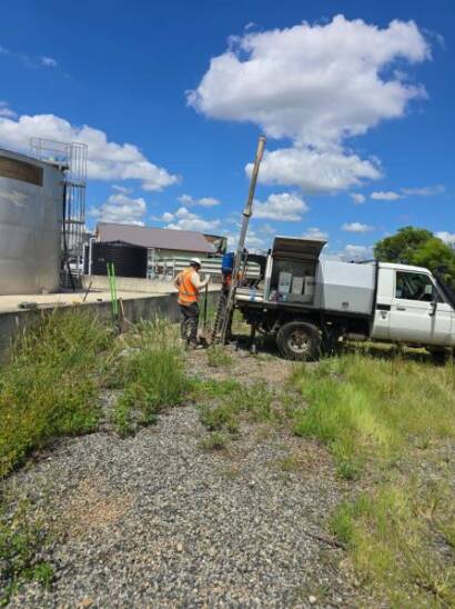 X1 Landcruiser Ute Mounted Rig – STS Geotechnics